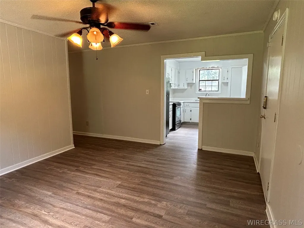 659 County Road 109 Road Daleville AL 36322