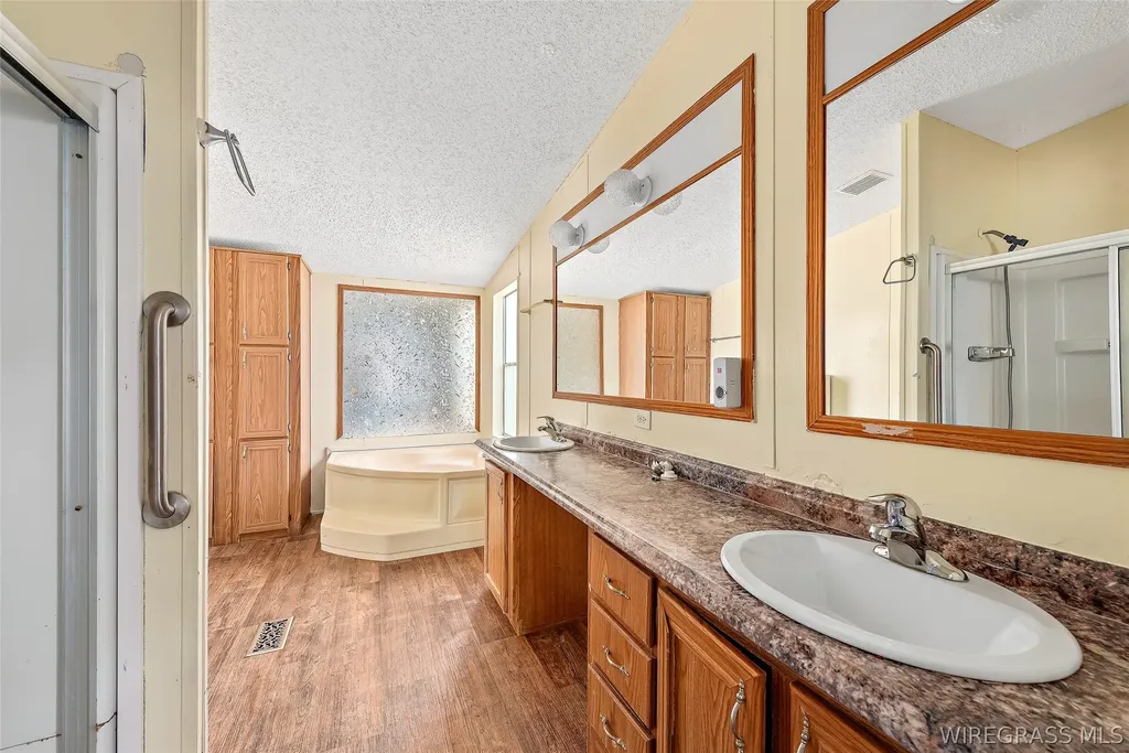 402 Covey Circle Dothan AL 36305