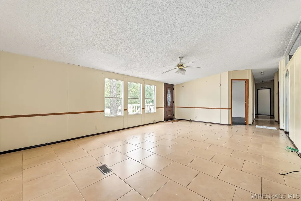 402 Covey Circle Dothan AL 36305
