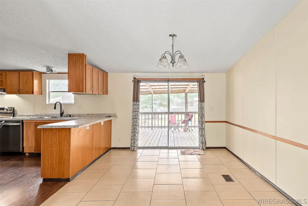 402 Covey Circle Dothan AL 36305