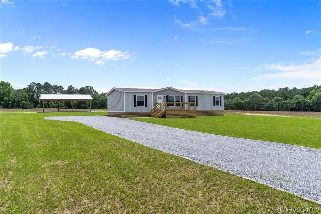 3676 County Road 4 Black AL 36314
