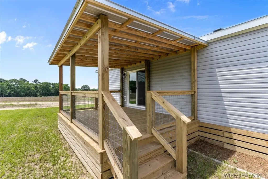 3676 County Road 4 Black AL 36314