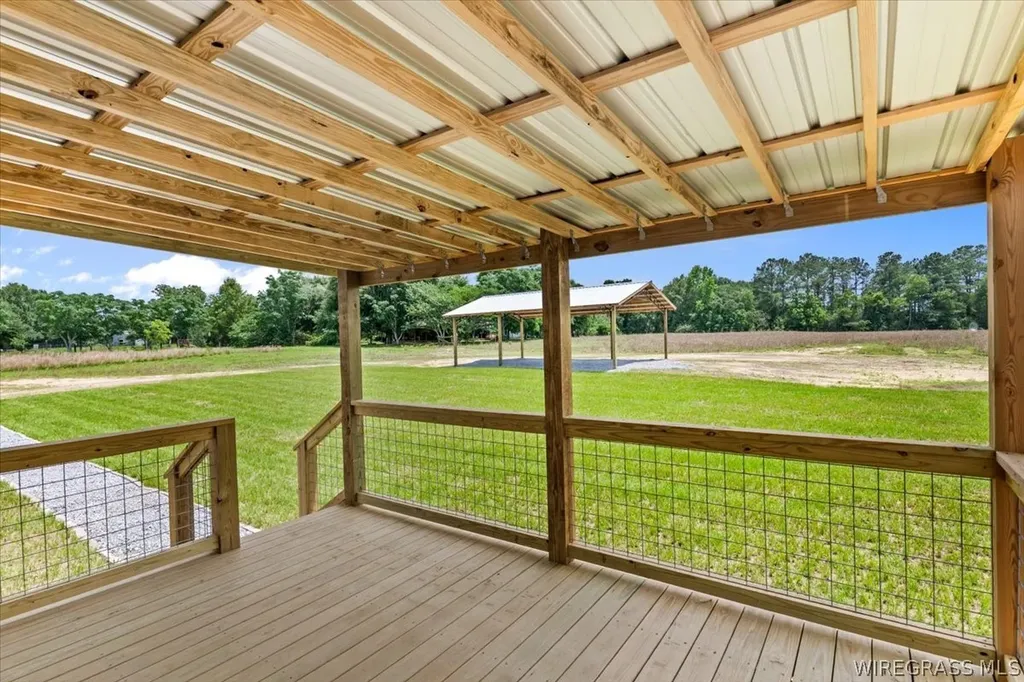 3676 County Road 4 Black AL 36314