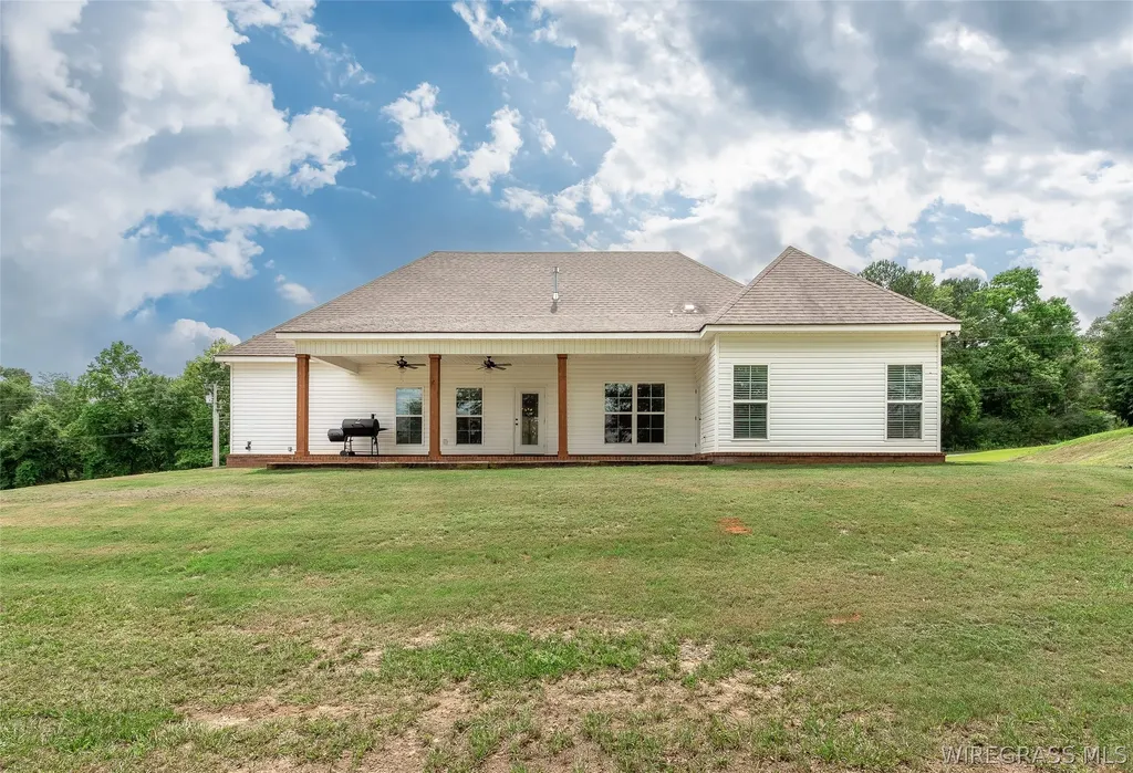 2142 County Road 622 Enterprise AL 36330