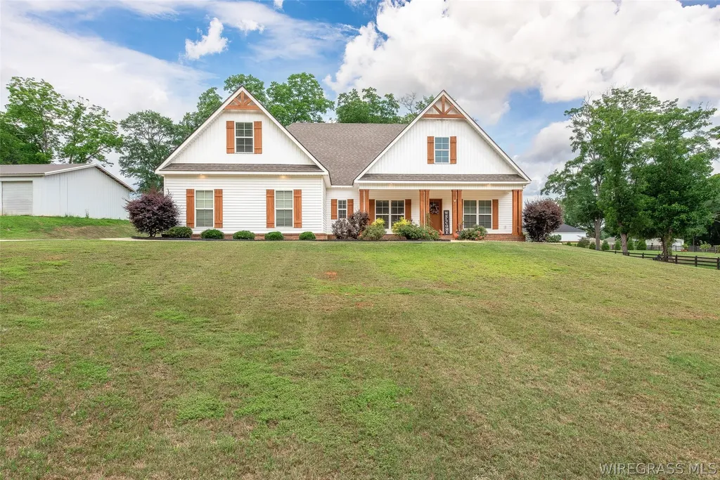 2142 County Road 622 Enterprise AL 36330