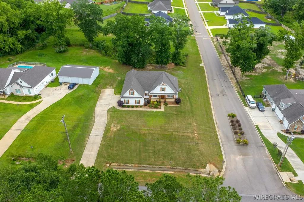 2142 County Road 622 Enterprise AL 36330