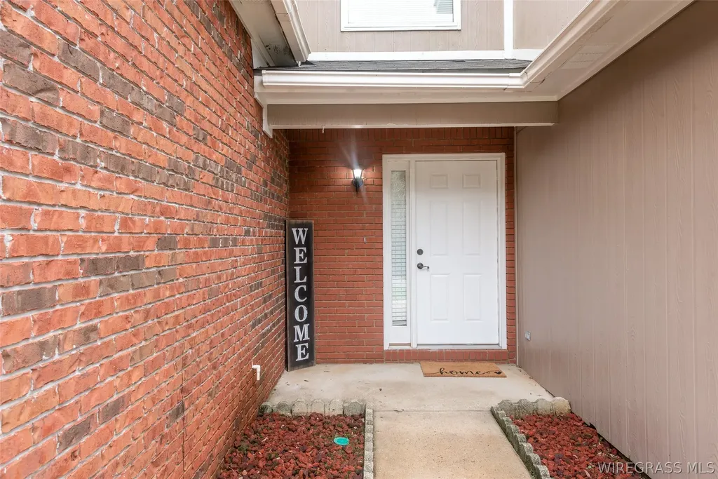 114 Foxchase Lane Enterprise AL 36330