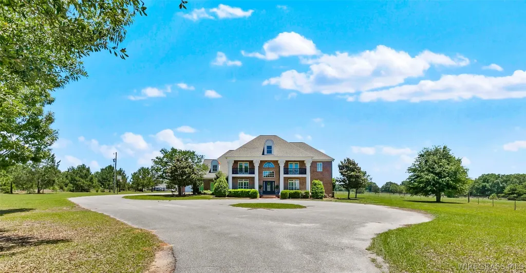 645 Windmill Road Newton AL 36352