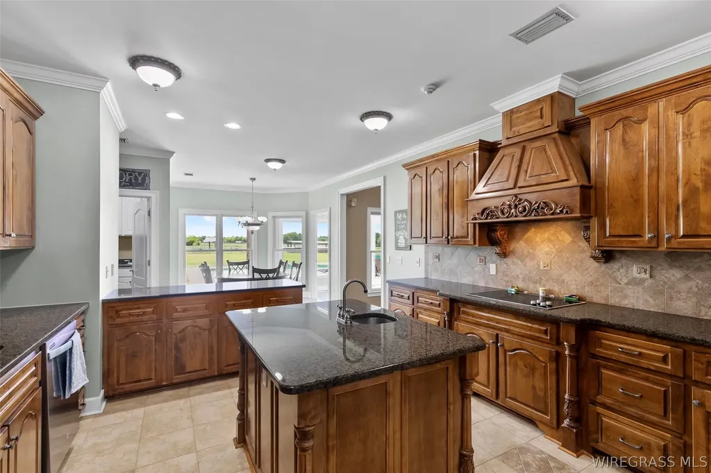 645 Windmill Road Newton AL 36352
