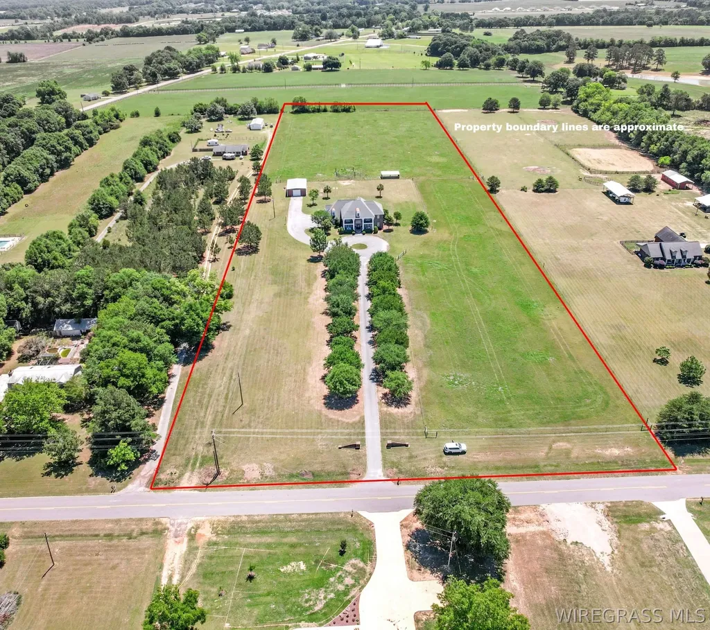 645 Windmill Road Newton AL 36352