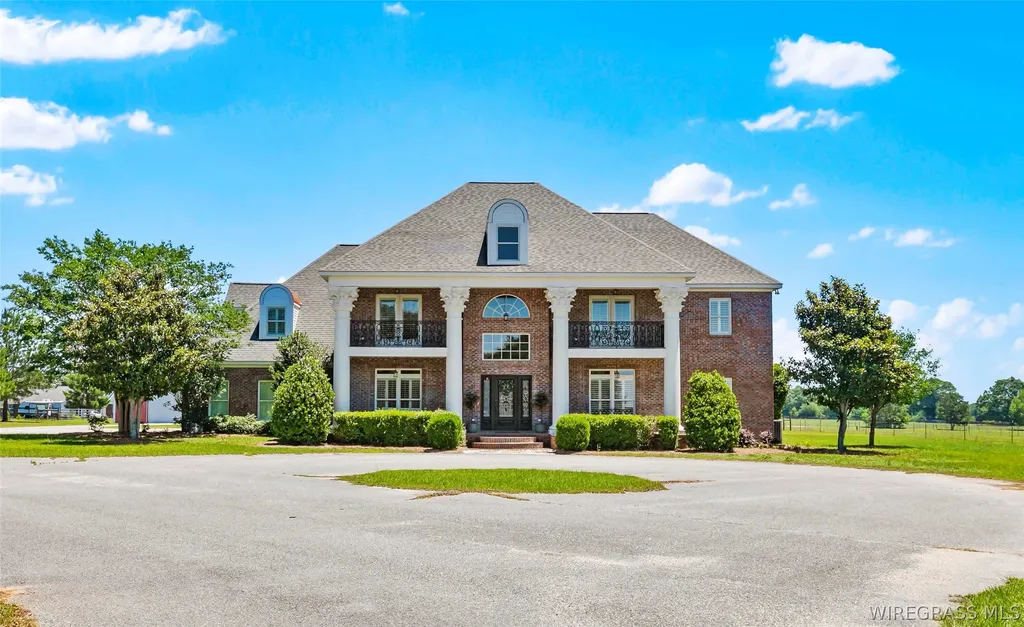 645 Windmill Road Newton AL 36352