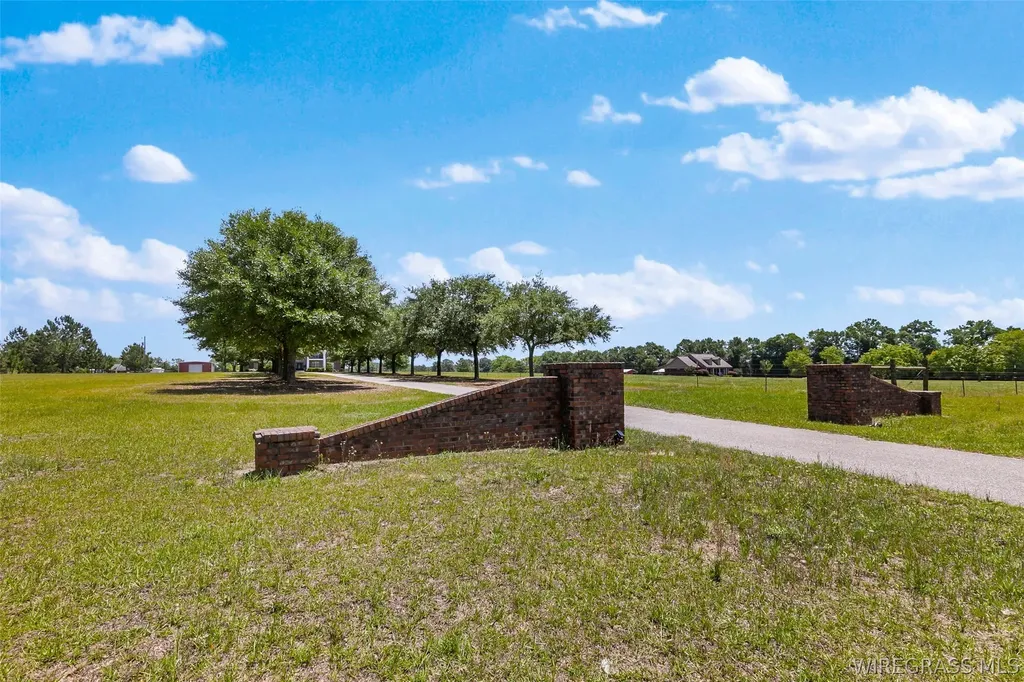 645 Windmill Road Newton AL 36352