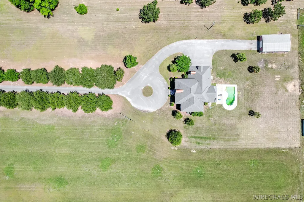 645 Windmill Road Newton AL 36352