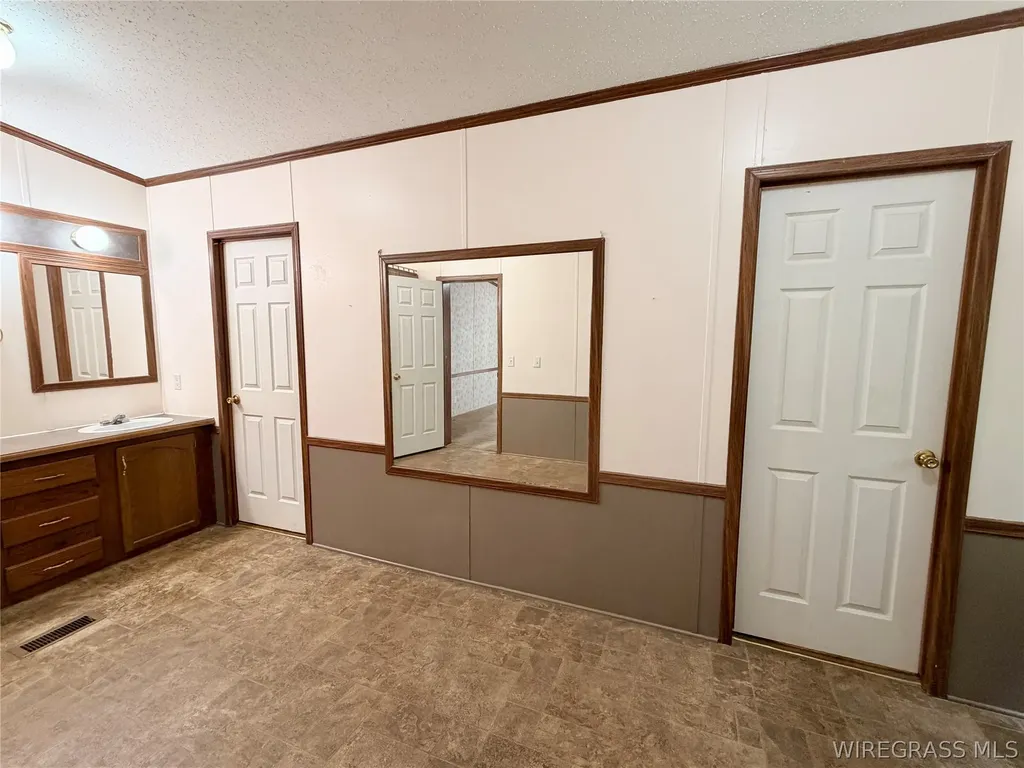 169 County Road 3326 Brundidge AL 36010