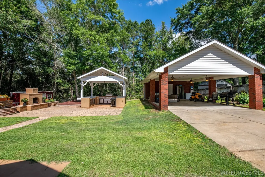 204 Wentworth Drive Enterprise AL 36330
