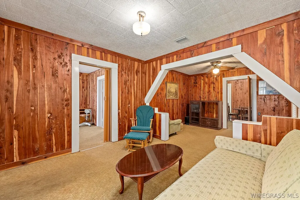 306 N Cherokee Street Geneva AL 36340