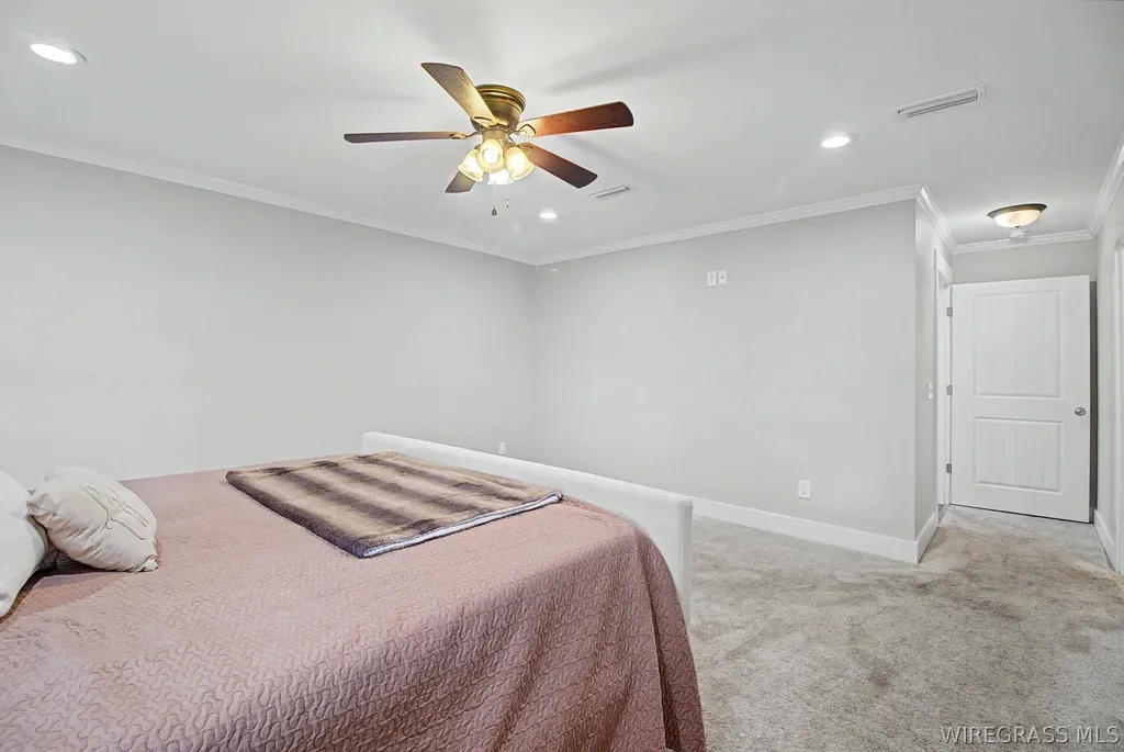 402 Cable Street Headland AL 36345