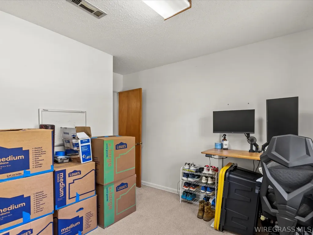 141 Honeysuckle Lane Ozark AL 36360