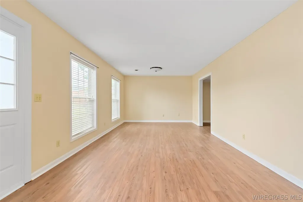 176 Fairway Woods Drive Ozark AL 36360
