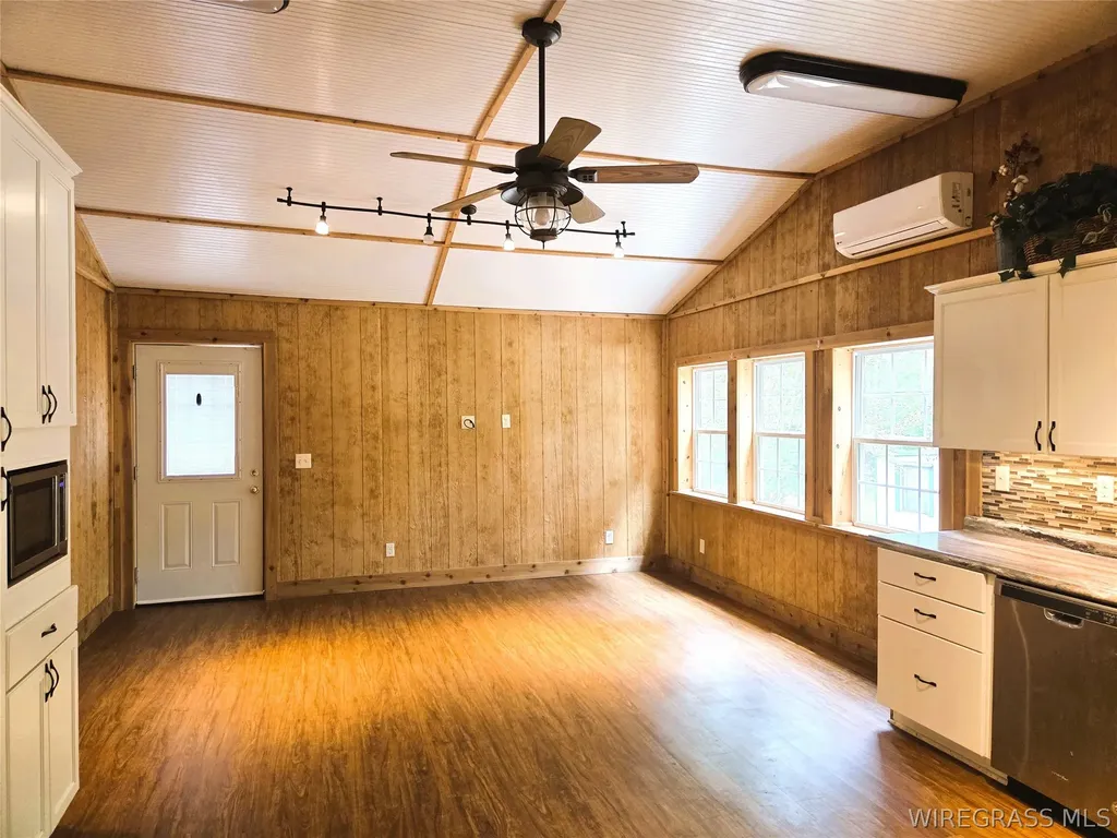 267 Sam Lisenby Road Ozark AL 36360