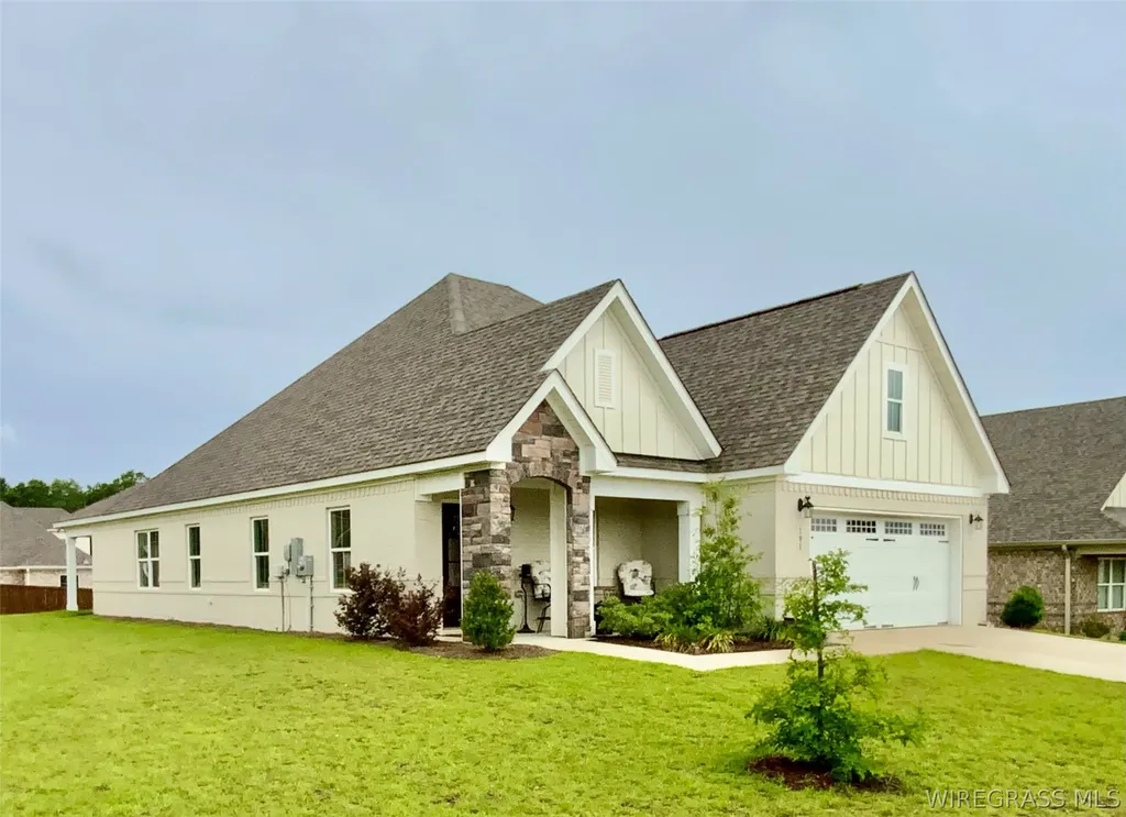 101 Hunters Hill Way Enterprise AL 36330