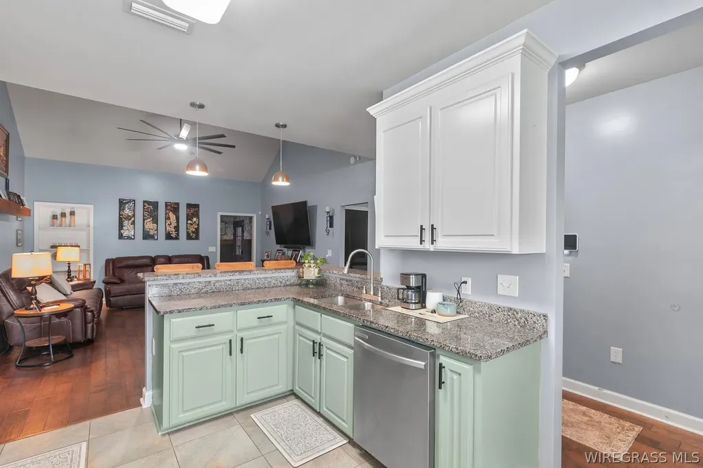214 Lace Drive Dothan AL 36301