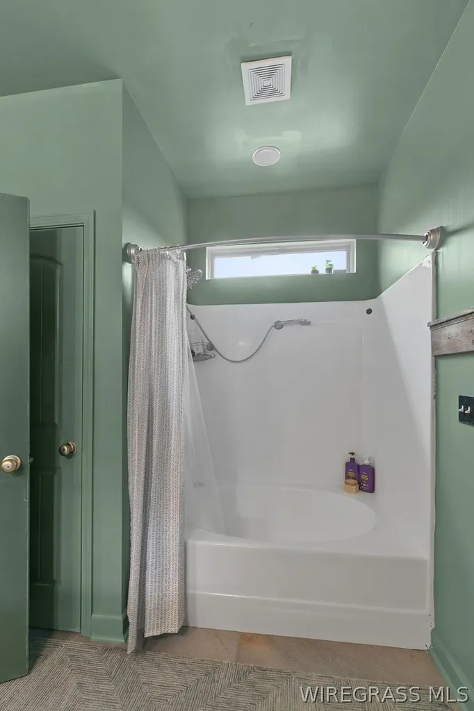 214 Lace Drive Dothan AL 36301