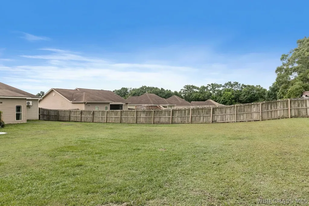 214 Lace Drive Dothan AL 36301