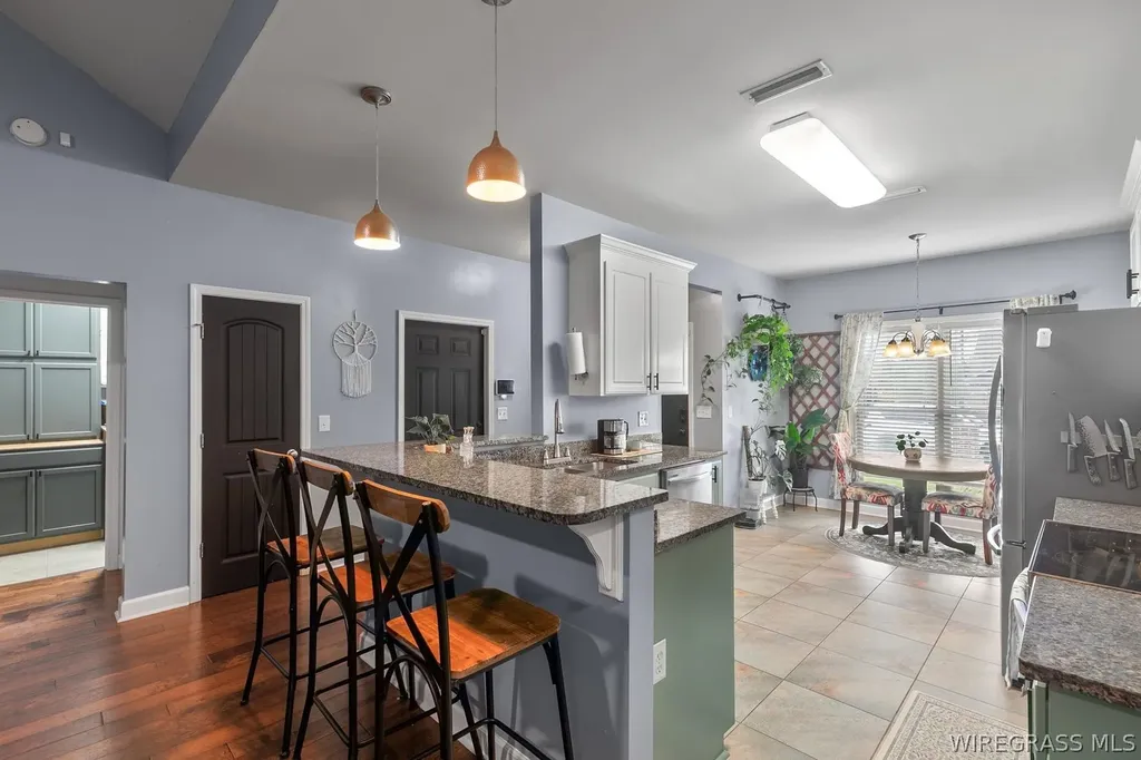 214 Lace Drive Dothan AL 36301