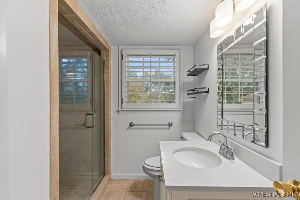 102 Candy Drive Enterprise AL 36330