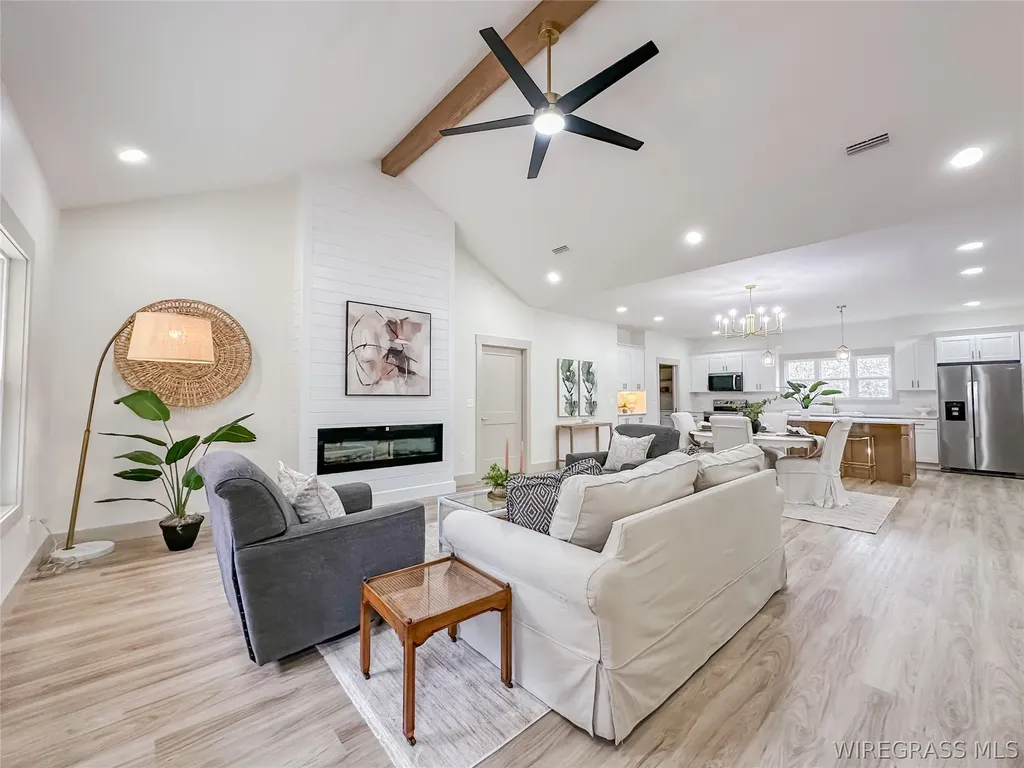 223 Lakewood Loop Geneva AL 36340
