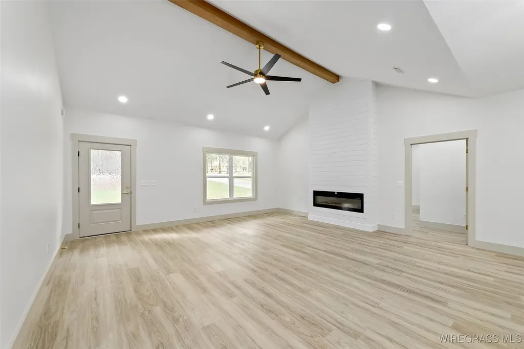 223 Lakewood Loop Geneva AL 36340