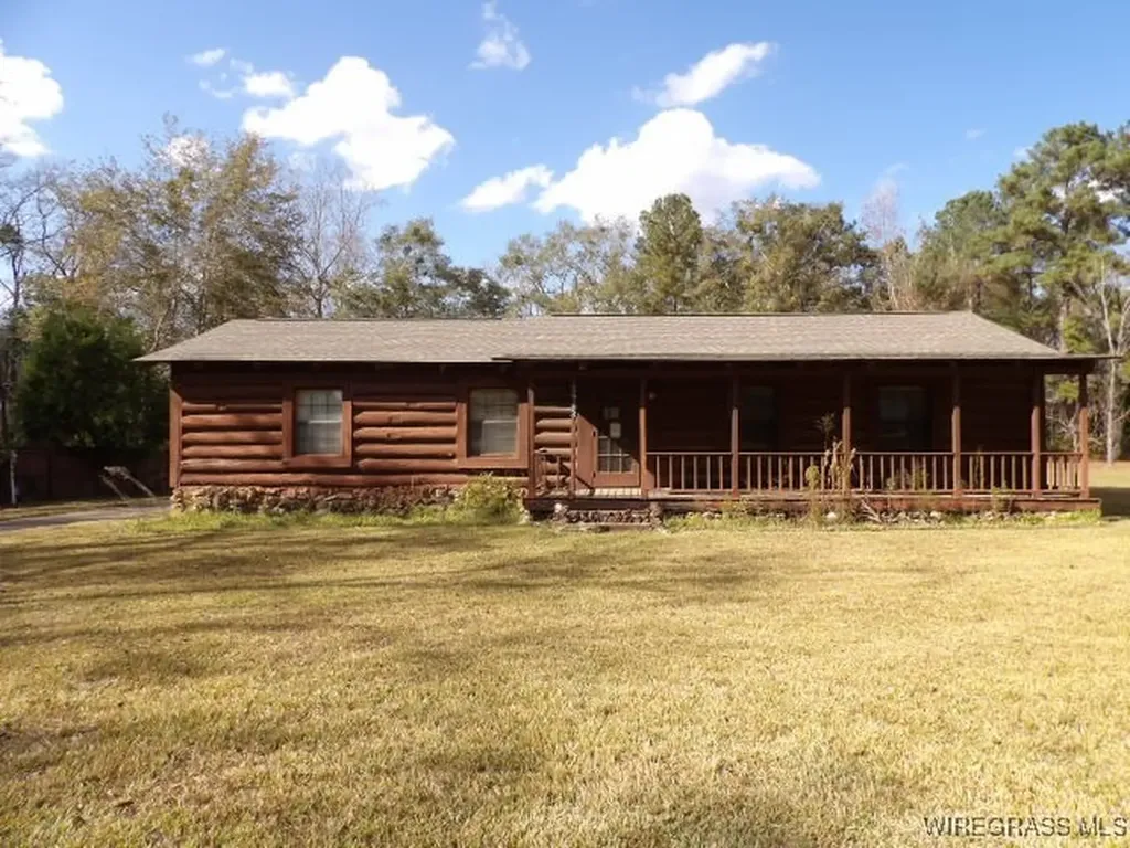 1463 N Highway 123 Hartford AL 36344