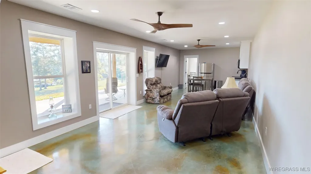 26112 Lake Estates Lane Andalusia AL 36421