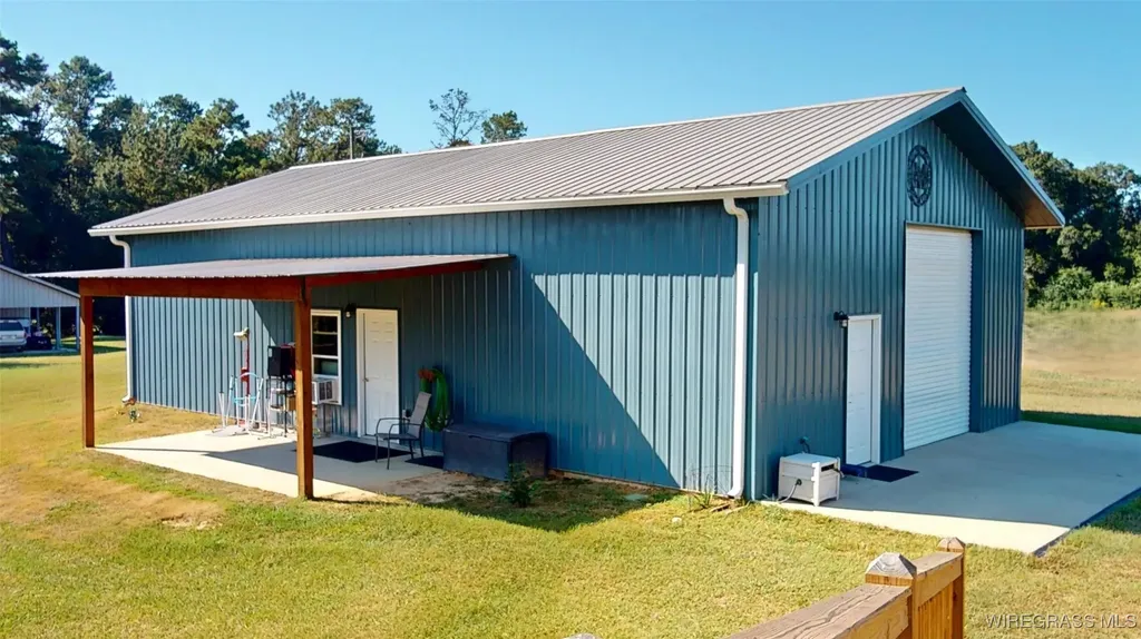 26112 Lake Estates Lane Andalusia AL 36421
