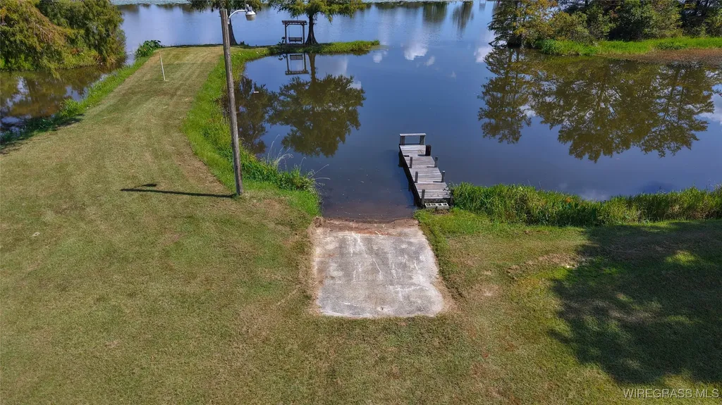 26112 Lake Estates Lane Andalusia AL 36421