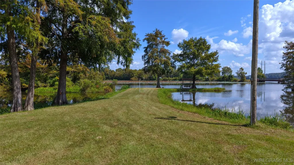 26112 Lake Estates Lane Andalusia AL 36421