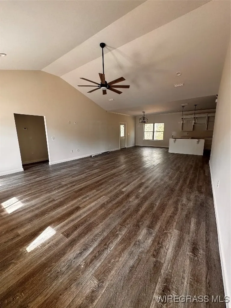 2465 Jordan Avenue Cowarts AL 36321