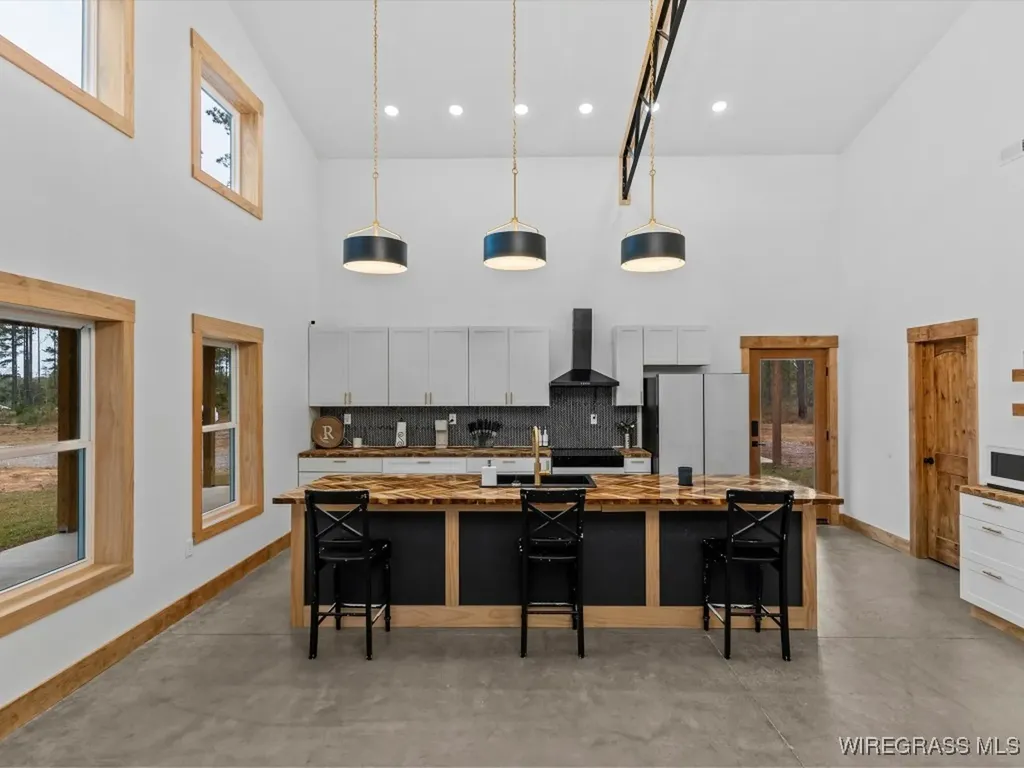 3402 N County Road 61 Hartford AL 36344