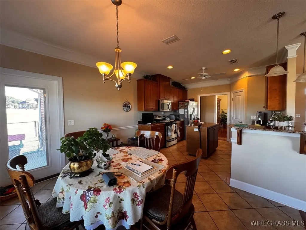 112 Cannondale Circle Cowarts AL 36321