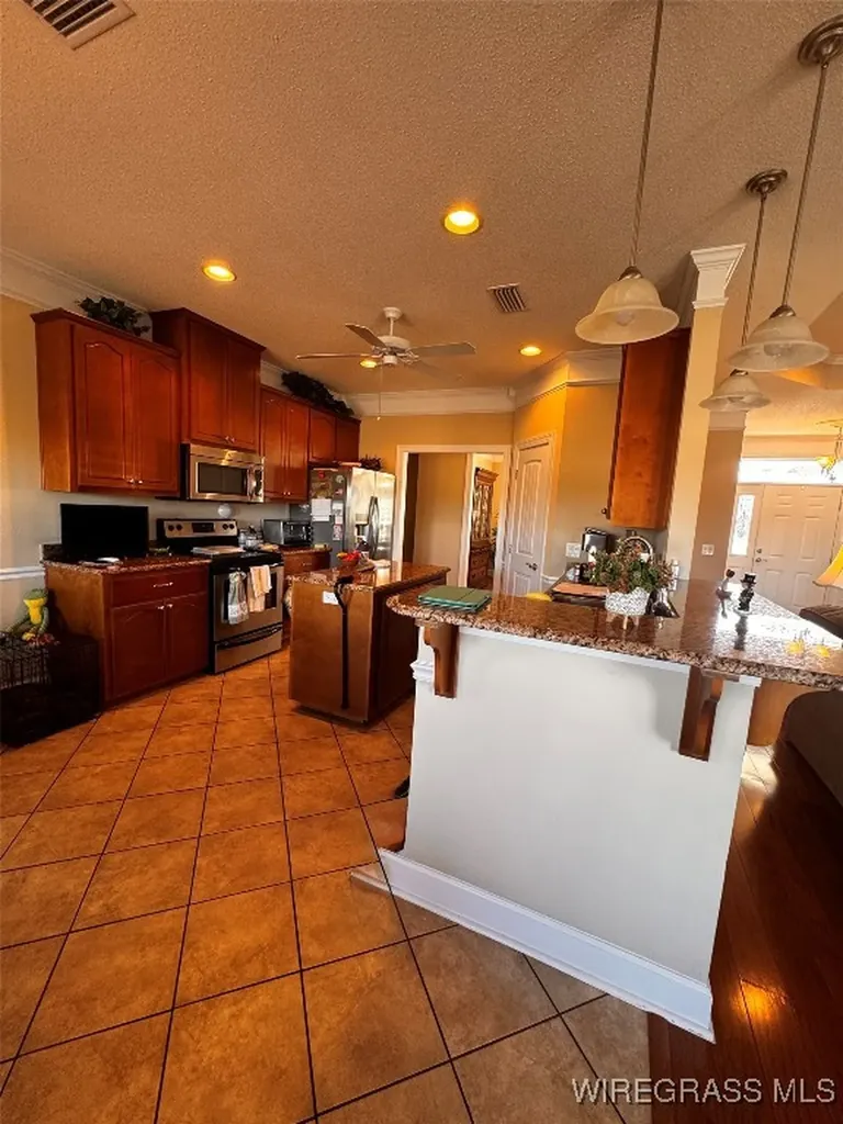 112 Cannondale Circle Cowarts AL 36321