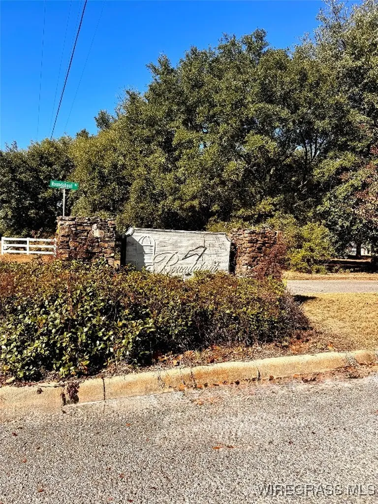 112 Cannondale Circle Cowarts AL 36321