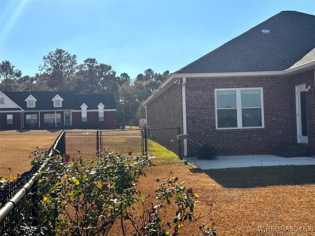 112 Cannondale Circle Cowarts AL 36321