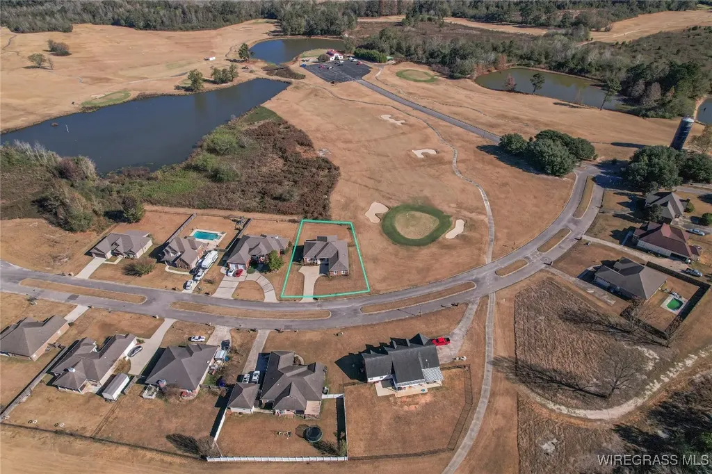 112 Cannondale Circle Cowarts AL 36321