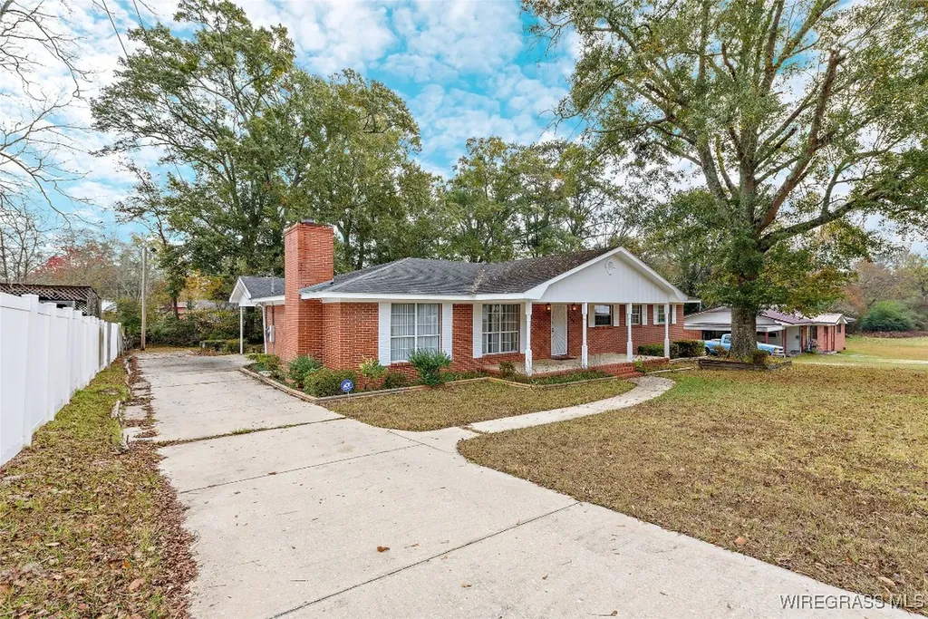703 Dorsey Street Opp AL 36467