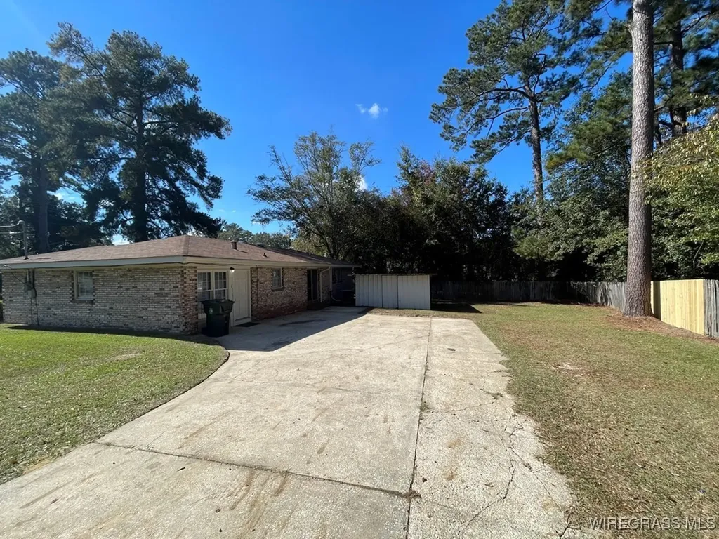 1437 E Selma Street Dothan AL 36301