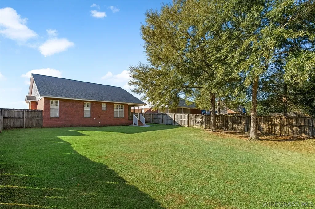 109 Winthrop Court Dothan AL 36305