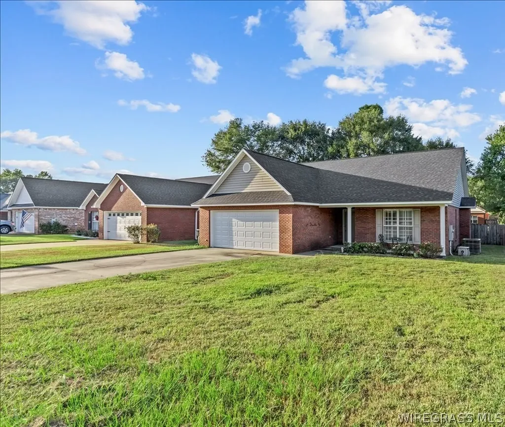 109 Winthrop Court Dothan AL 36305