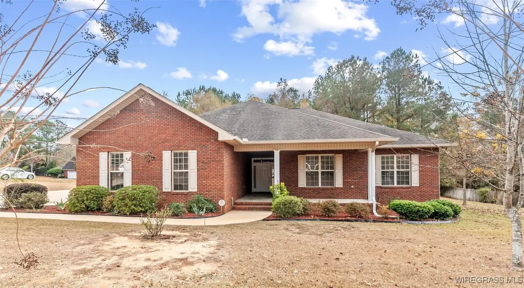 264 Plantation Way Ozark AL 36360