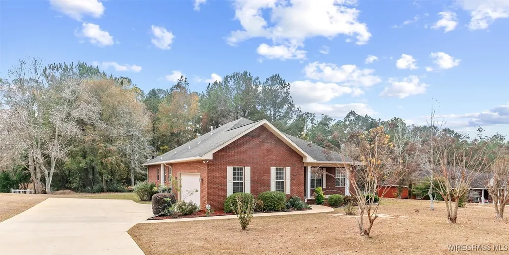 264 Plantation Way Ozark AL 36360